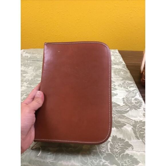 Mid Century Leather Travel Toiletry Case w/ Brush Comb Mirror Grooming Kit - Picture 3 of 9